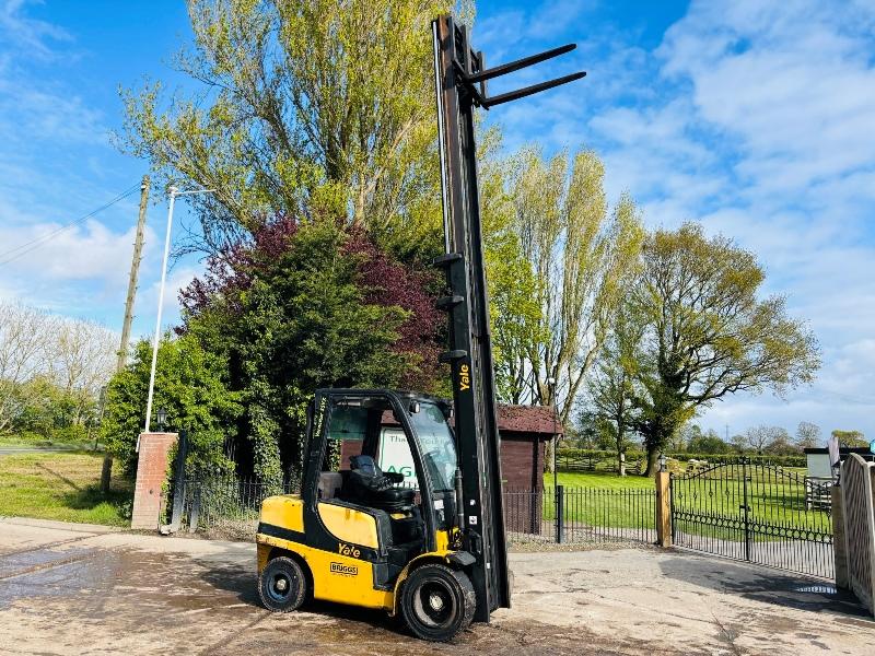YALE GDP35 DIESEL FORKLIFT *YEAR 2011* C/W PALLET TINES & SIDE SHIFT *VIDEO*