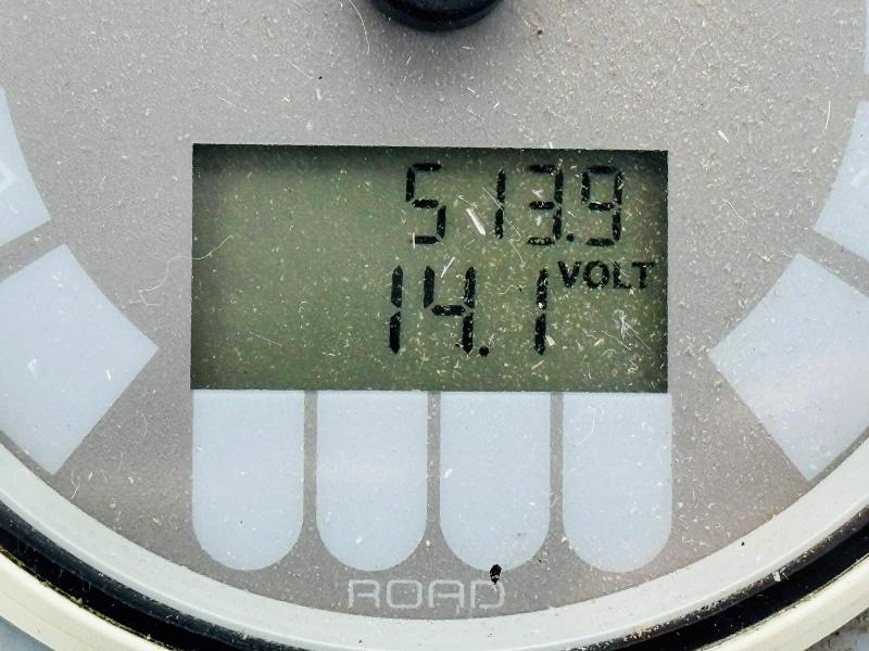 KRAMER 352-10 WHEEL LOADER*YEAR 2012*C/W PALLET TINES*VIDEO*