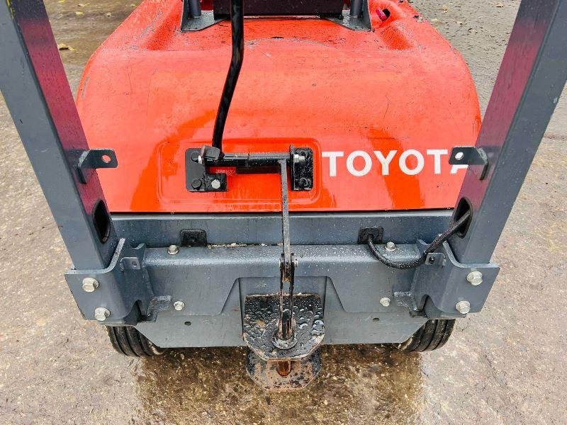 TOYOTA 4CBTY2 ELECTRIC TOW TUG *YEAR 2011* C/W ROLE BAR *VIDEO*