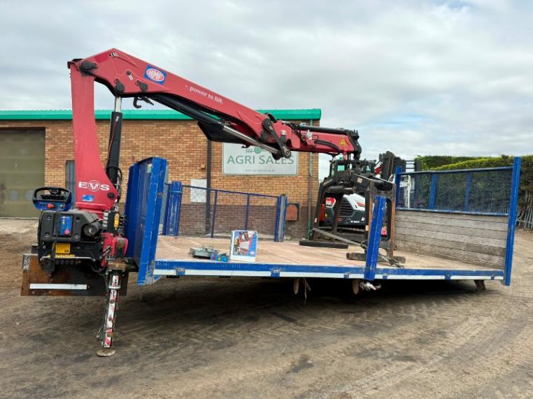 HMF 1010 K2 HIAB CRANE*C/W 19 FT BODY*YEAR 2016*VIDEO*