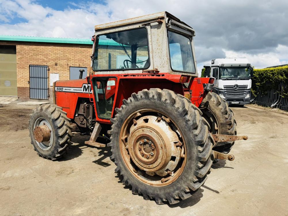 MASSEY FURGUSON 590 4WD TRACTOR*C/W MULTI POWER*VIDEO*