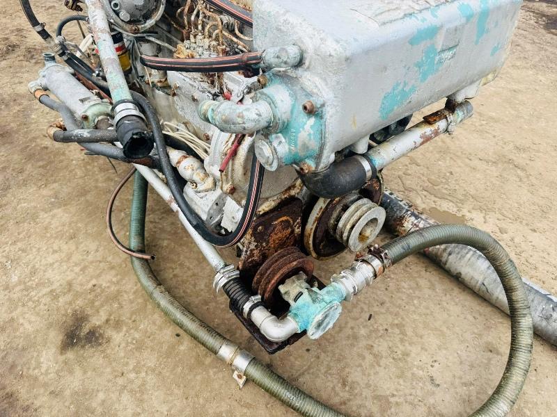 6 CYLINDER FORD MARINE ENGINE*VIDEO*