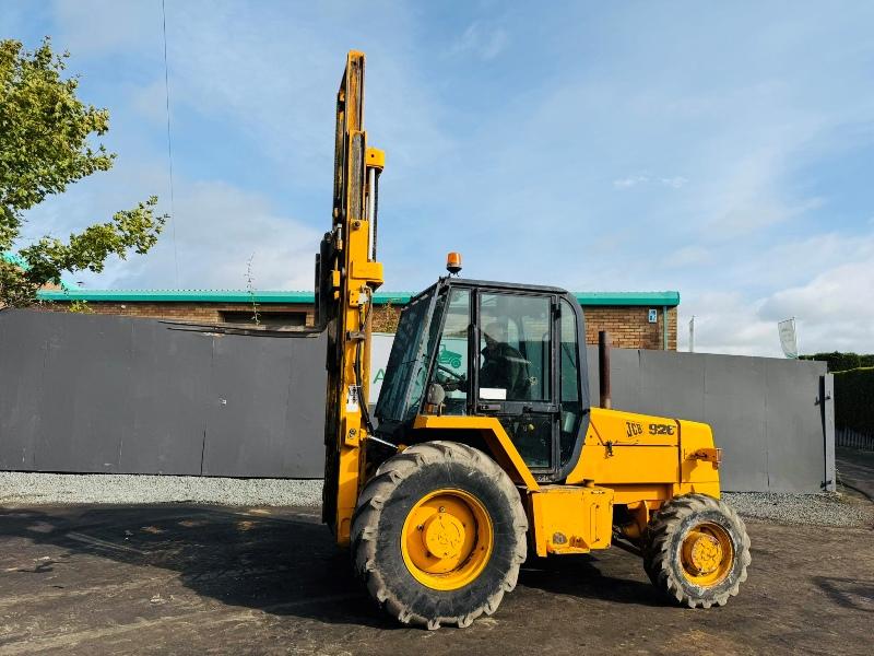 JCB 926 4WD ROUGH TERRAIN FORKLIFT*C/W PALLET TINES*VIDEO*