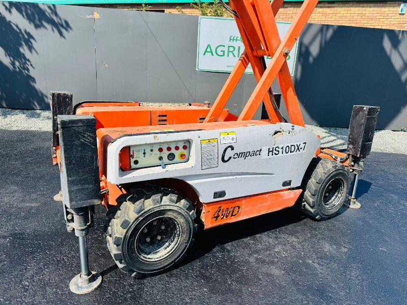 HAULOTTE COMPACT 10DX MANLIFT*READING 2462 HOURS*VIDEO*