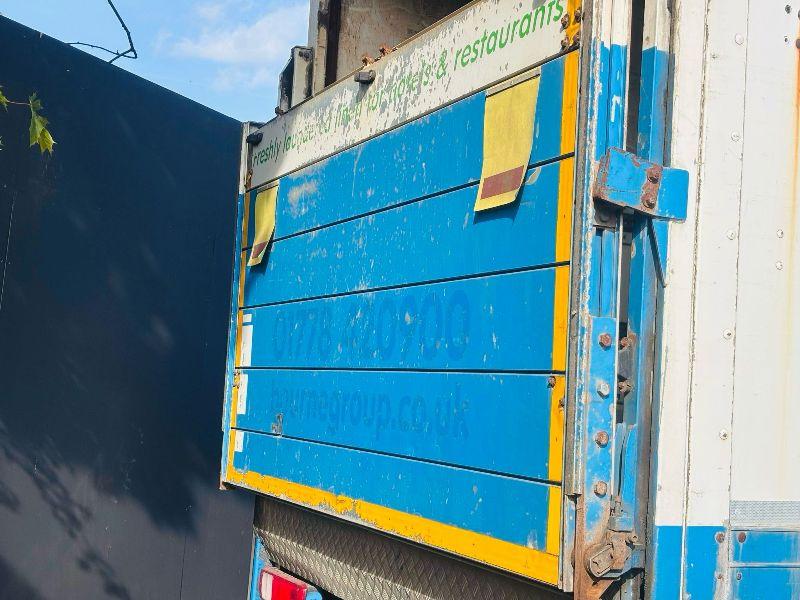 RENAULT D18 WIDE 4X2 BOX LORRY 30FT *C/W TAIL LIFT*VIDEO*