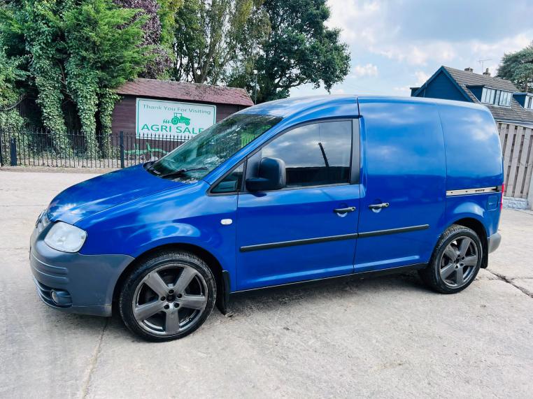 VOLKSWAGON CADDY C2.0TDI VAN * MOT'D TILL SEPTEMBER 2024 *