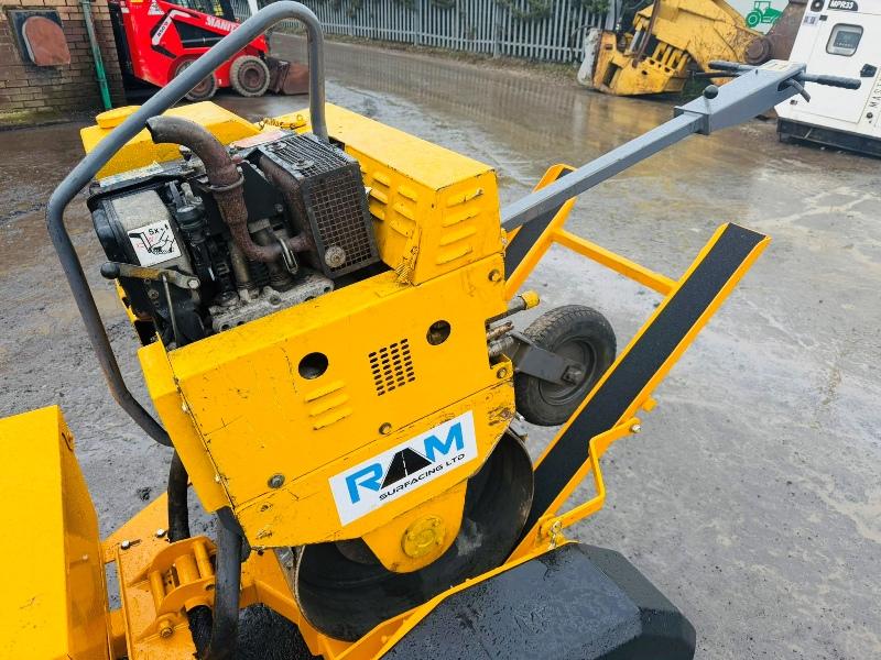 BENFORD MBR71HE PEDESTRIAN ROLLER*C/W TRAILER*VIDEO*