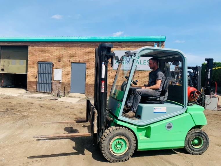 CESAB DRAGO 250E GAS FORKLIFT*C/W SIDESHIFT*VIDEO*