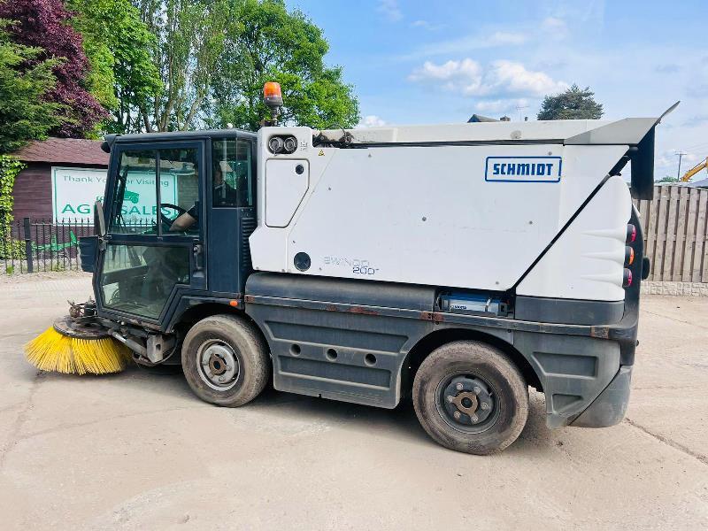 SCHMIDT SWINGO 200 4X2 ROAD SWEEPER *YEAR 2013* C/W AC CABIN *VIDEO*