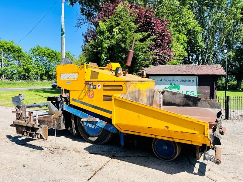 BARBER GREEN BG200 TARMAC PAVER C/W DUAL CONTROL DRIVE *VIDEO*