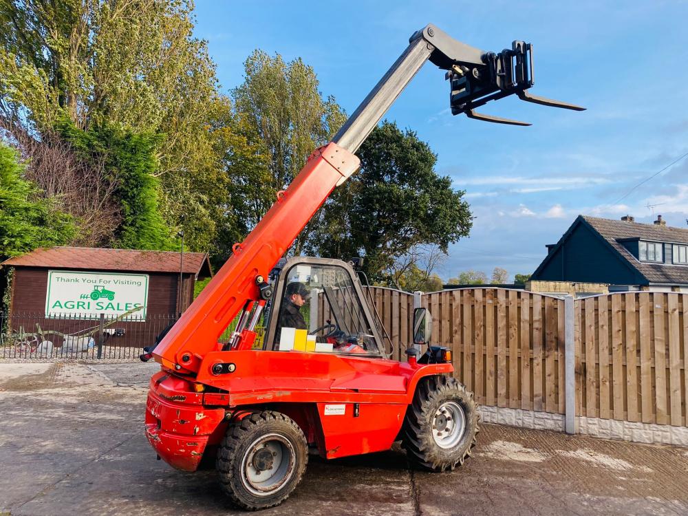 MANITOU BT420 4WD BUGGIESCOPIC * YEAR 2010 , 557 HOURS * C/W PALLET TINES 