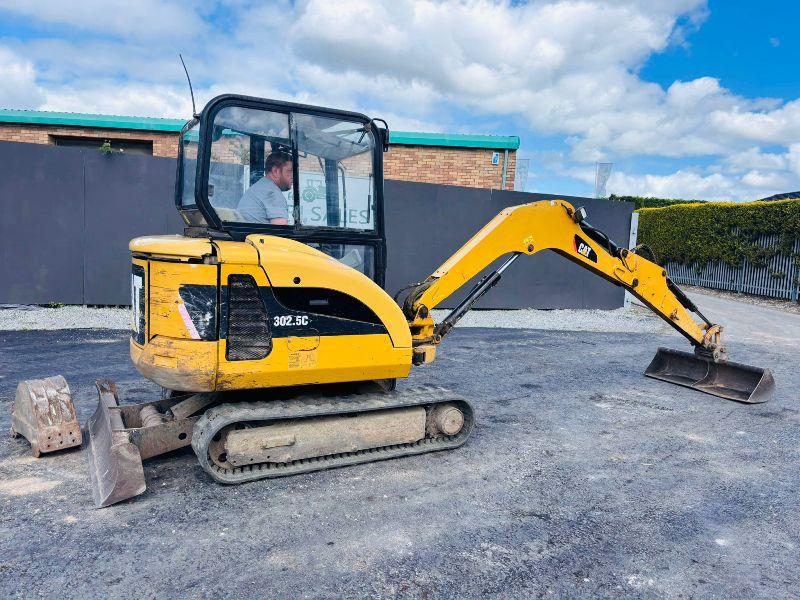CATERPILLAR 302.5C EXCAVATOR *C/W 2 BUCKETS* READING 3620 HOURS*VIDEO*