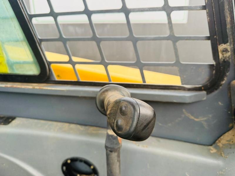 GHEL 5240 TURBO SKIDSTEER*SPARES AND REPAIRS*ENGINE IN BITS*VIDEO*