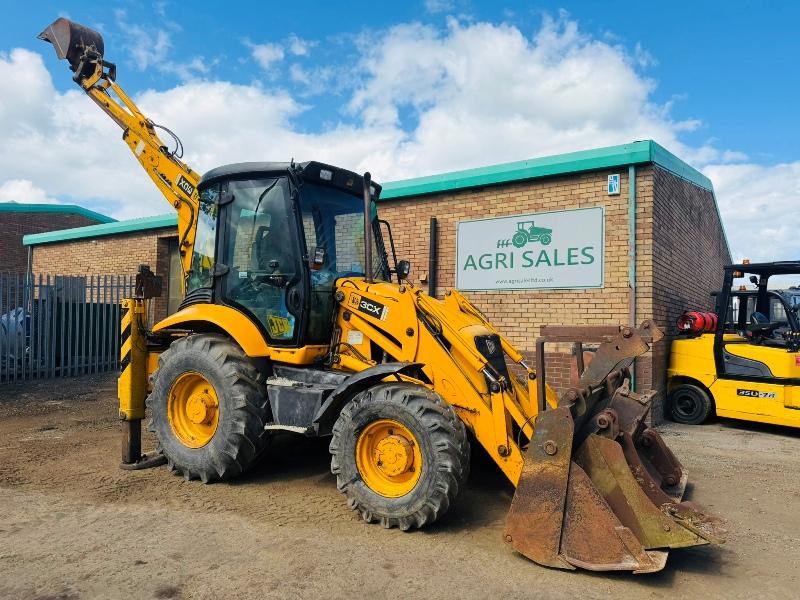 JCB 3CX PROJECT 21 4WD BACKHOE DIGGER* C/W 4 IN ONE BUCKET*VIDEO*
