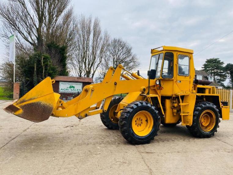 BRAY LOADING SHOVEL HIGH REACH C/W BUCKET