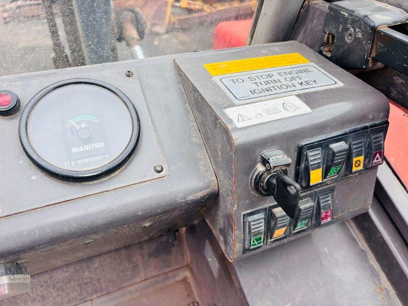 MANITOU M26-4 4X4 FORKLIFT*READING 2932 HOURS*C/W PALLET TINES*VIDEO*