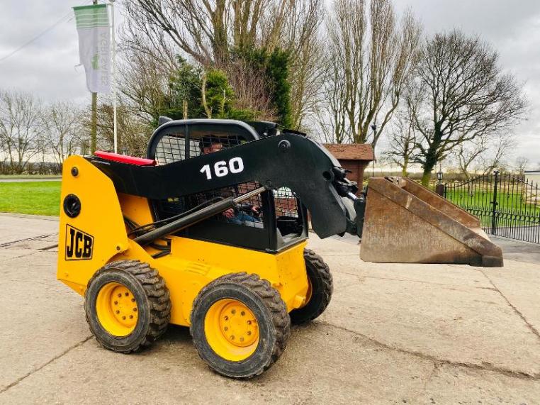 JCB 160 SKIDSTEER * YEAR 2007 , ONLY 3449 HOURS * C/W BUCKET