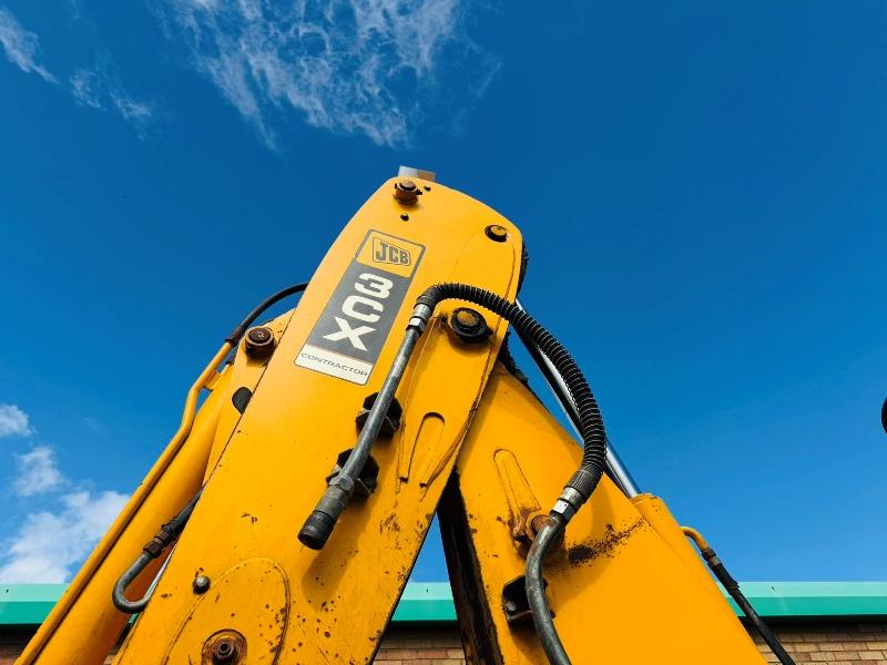 JCB 3CX PROJECT 21 4WD BACKHOE DIGGER* C/W 4 IN ONE BUCKET*VIDEO*