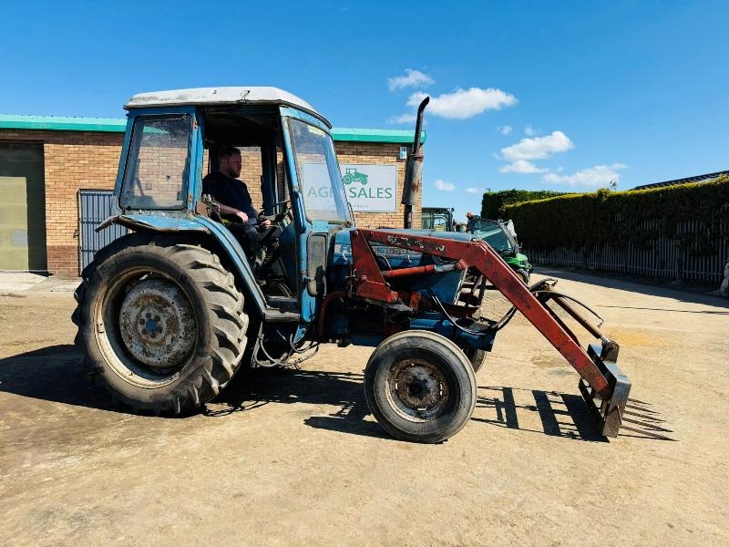 FORD 4600 2WD TRACTOR*C/W MUCK FORK*VIDEO*