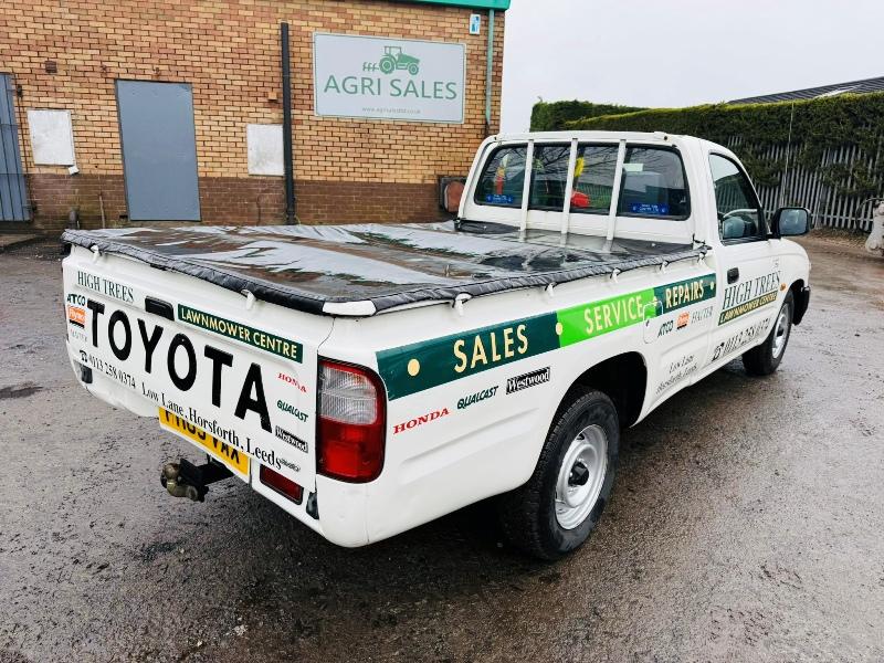 TOYOTA HILUX 2WD PICK UP*C/W REAR TARP*VIDEO*