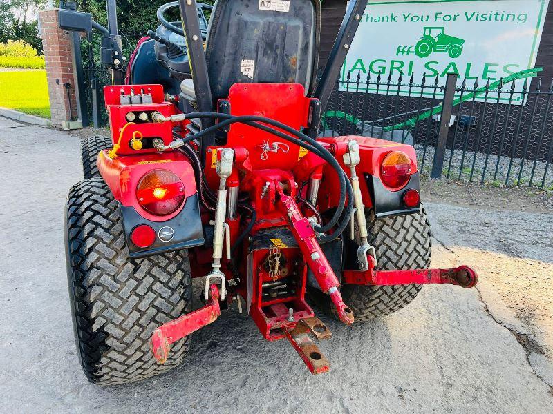 MCCORMICK G30R 4WD COMPACT TRACTOR *1368 HOURS* C/W REVERSE DRIVE*VIDEO*