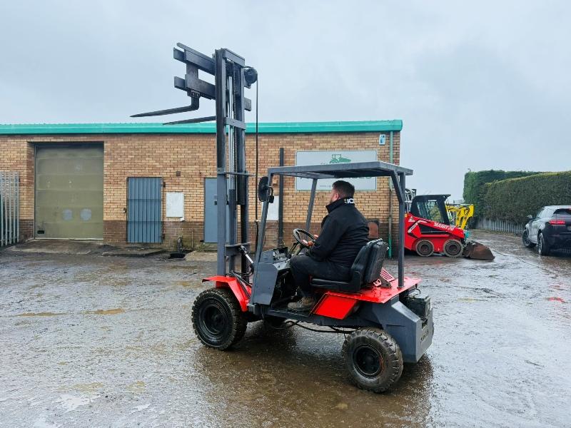 AUSA CE-11 ROUGH TERRAIN FORKLIFT*C/W SIDESHIFT*VIDEO*