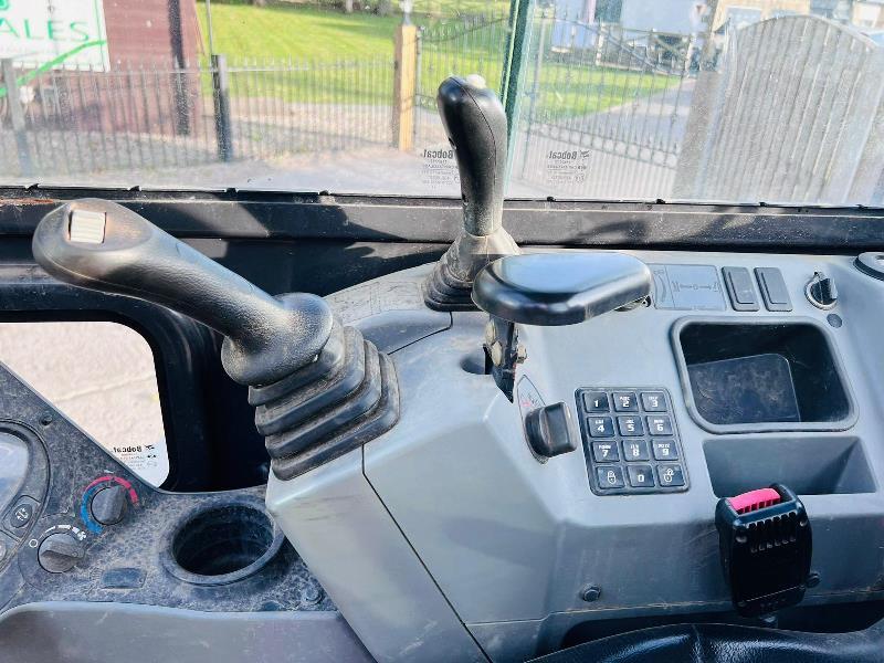BOBCAT E25 EXCAVATOR *YEAR 2015, ONLY 1588 HOURS* C/W QUICK HITCH *VIDEO*