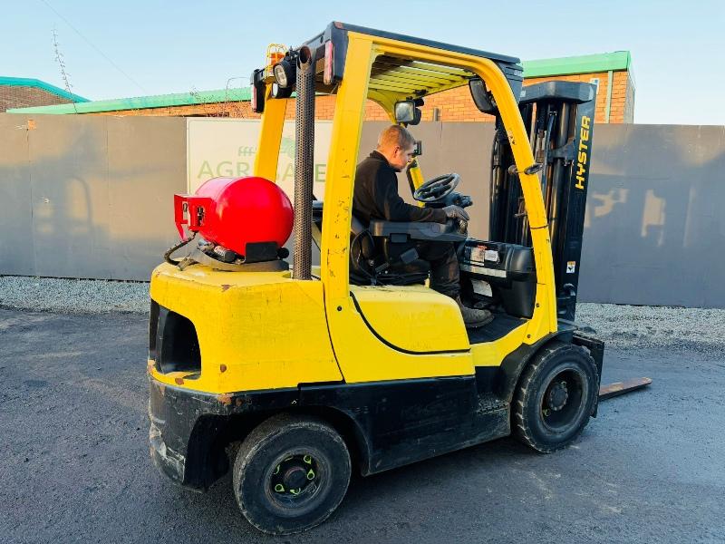HYSTER H3.0FT CONTAINER SPEC FORKLIFT*C/W PALLET TINES*YEAR 2017*VIDEO*