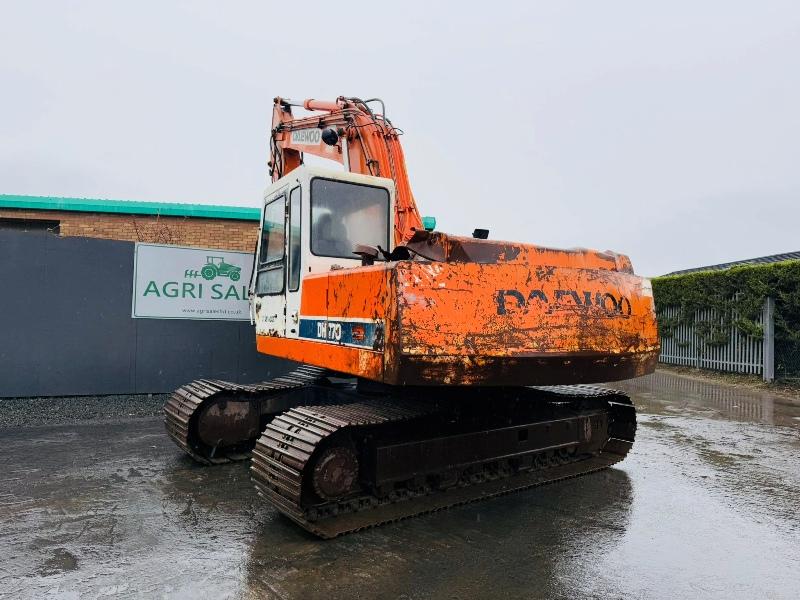 DAEWOO DH170 TRACKED EXCAVATOR*C/W BUCKET*VIDEO*