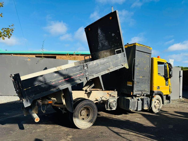 IVECO 75E16 7.5 TONNE TIPPING TRAILER*C/W BEHIND CAB STORAGE*VIDEO*
