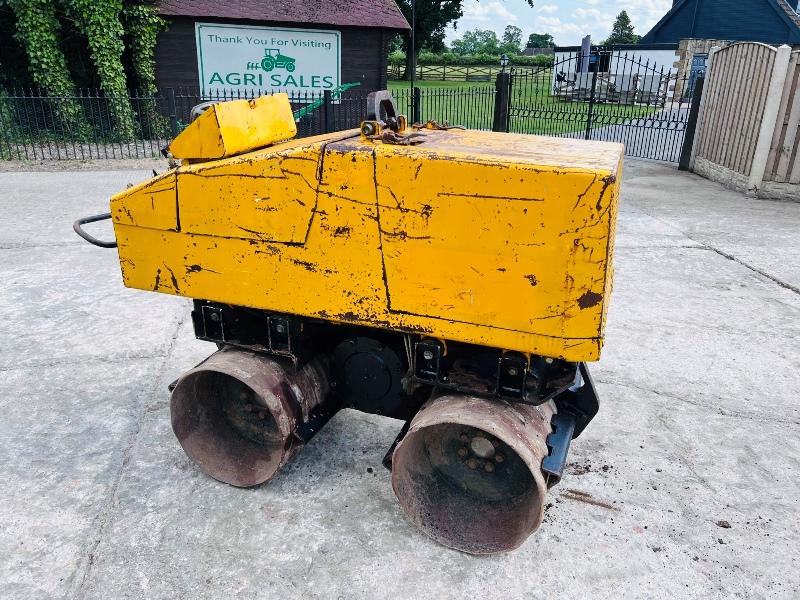JCB VM1500 DOUBLE DRUM REMOTE CONTROL PAD FOOT ROLLER *VIDEO*