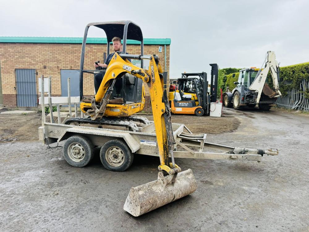 JCB 8014CTS EXCAVATOR*C/W DOUBLE AXLE PLANT TRAILER*YEAR 2010*VIDEO*