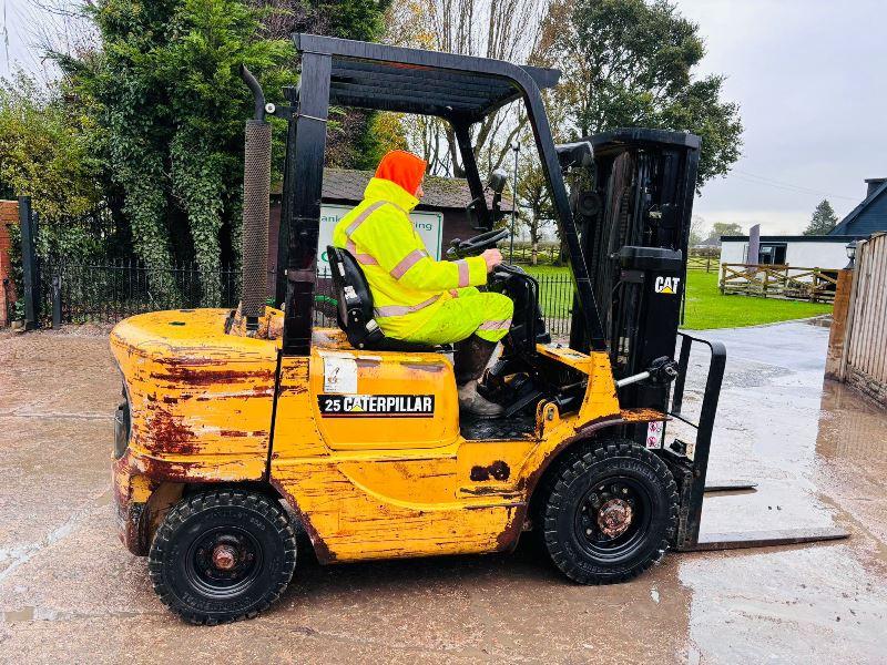 CATERPILLAR 25 DIESEL CONTAINER SPEC FORKLIFT C/W SIDE SHIFT *VIDEO*