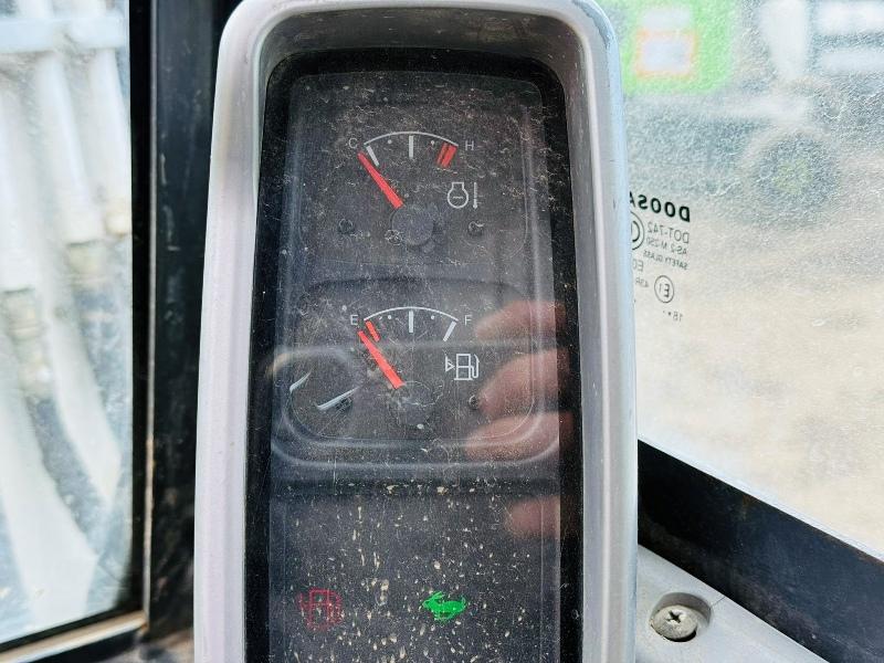 BOBCAT E58 EXCAVATOR*YEAR 2018*C/W BUCKET*VIDEO*