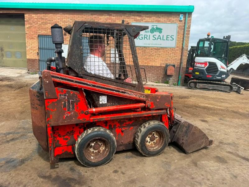 THOMAS T80 SKIDSTEER*C/W BUCKET*VIDEO*