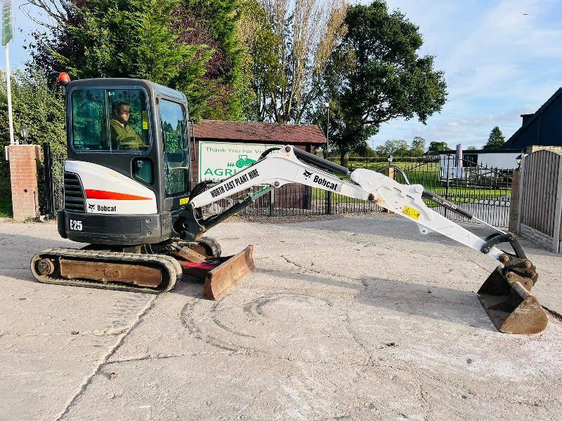 BOBCAT E25 EXCAVATOR *YEAR 2015, ONLY 1588 HOURS* C/W QUICK HITCH *VIDEO*