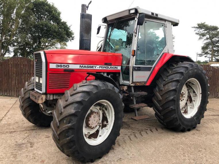 MASSEY FERGUSON 3650 4WD TRACTOR