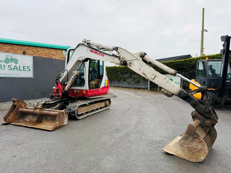 TAKEUCHI TB250 TRACKED EXCAVATOR*C/W 3 BUCKETS*YEAR 2015*VIDEO*