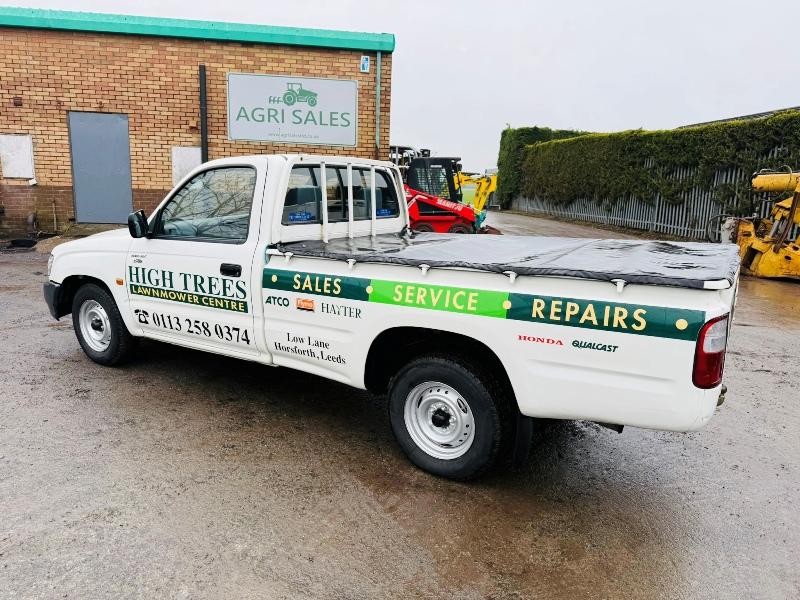 TOYOTA HILUX 2WD PICK UP*C/W REAR TARP*VIDEO*