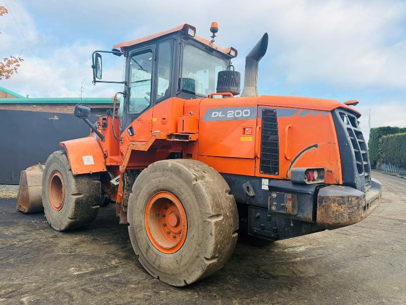 DOOSAN DL200-3 LOADING SHOVEL*C/W BUCKET*YEAR 2015*VIDEO*