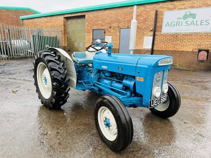 FORDSON SUPER DEXTA 2WD TRACTOR*BEEN REFURBISHED*VIDEO*