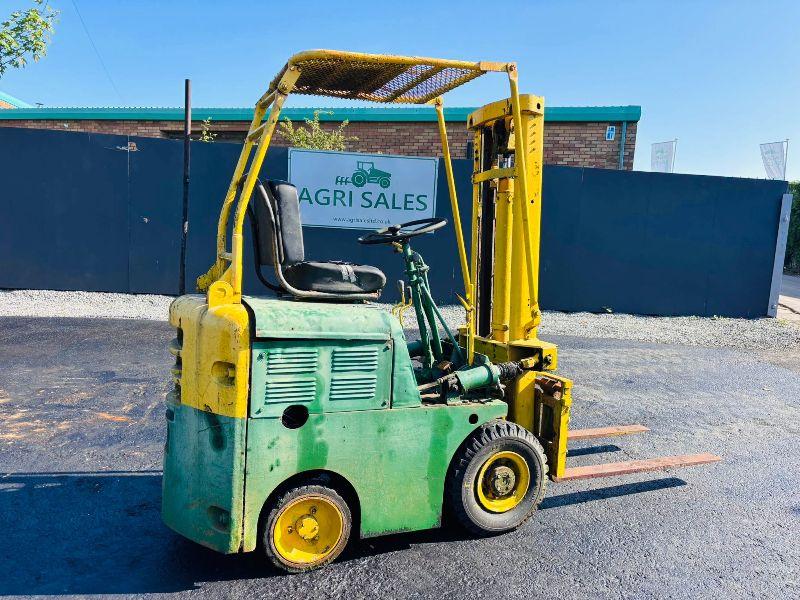 DIESEL FORKLIFT*C/W PALLET TINES* 2 STAGE MAST*VIDEO*