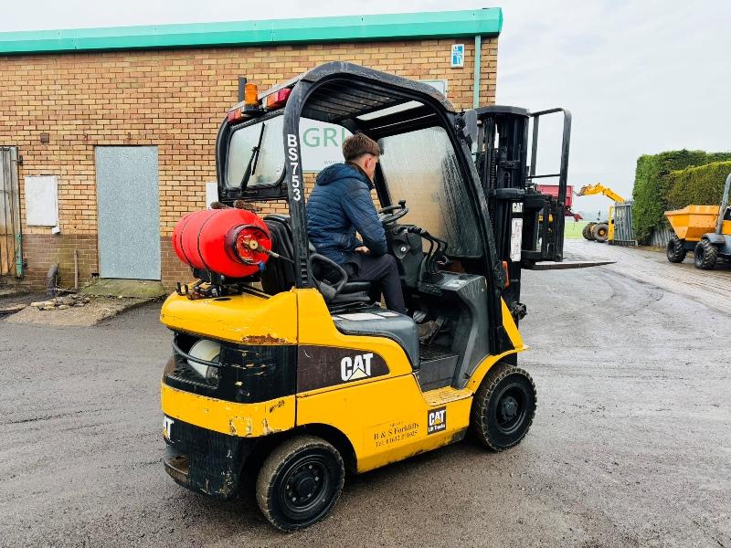 CATERPILLAR GP18N CONTAINER SPEC FORKLIFT*C/W PALLET TINES*VIDEO*