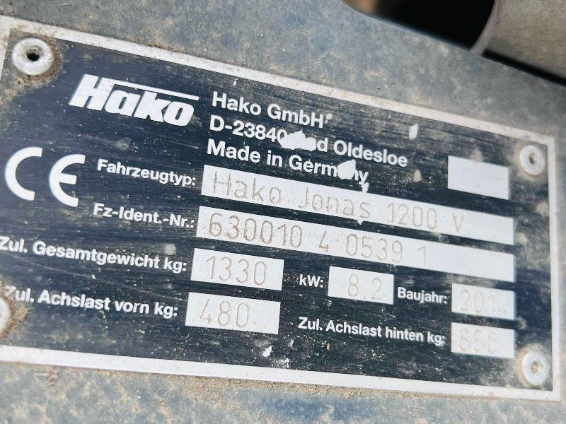 HAKO JONAS 1200E RIDE ON SWEEPER * YEAR 2014, 2353 HOURS*VIDEO*