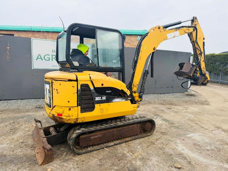 CATERPILLAR 302.5C EXCAVATOR*C/W LOG GRAB*YEAR 2008*VIDEO*