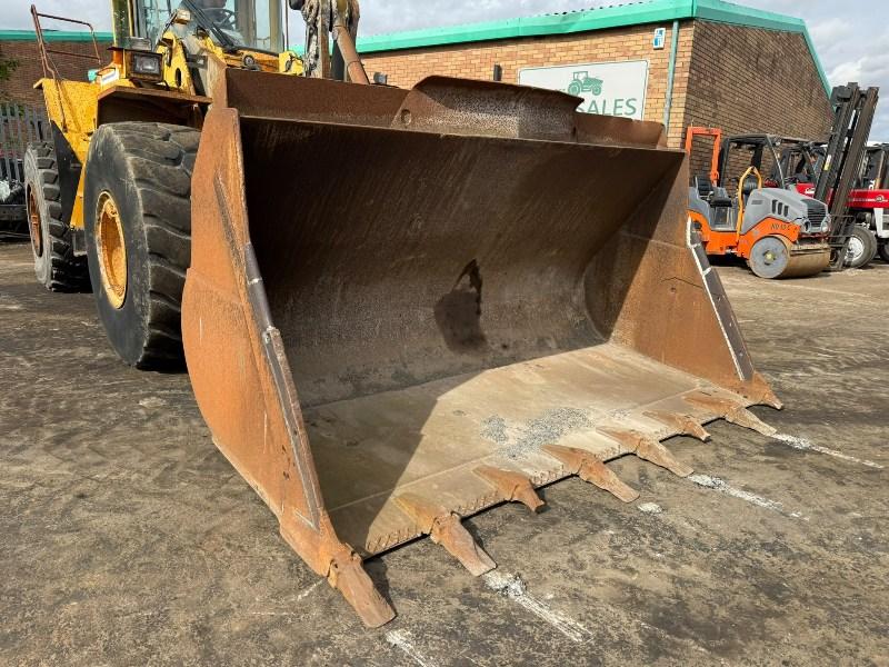 VOLVO L180 LOADING SHOVEL*C/W BUCKET*VIDEO*