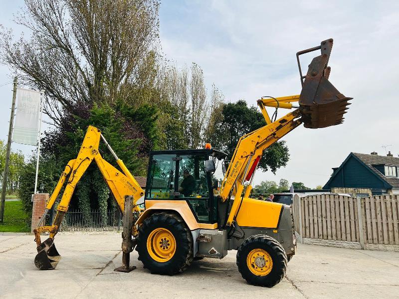 FERMEC 750 4WD BACKHOE DIGGER C/W EXTENDING DIG *VIDEO*