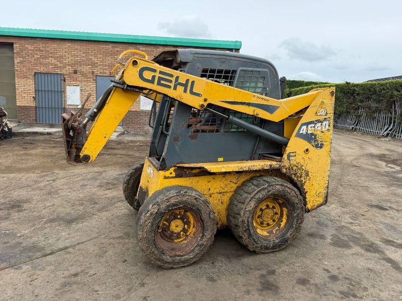GEHL 4640 SKIDSTEER*YEAR 2012*