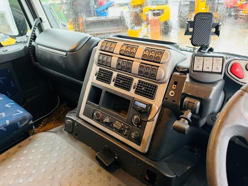 IVECO TRACTOR UNIT*C/W KING LOW LOADER TRAILER, RAMPS AND WINCH*VIDEO*