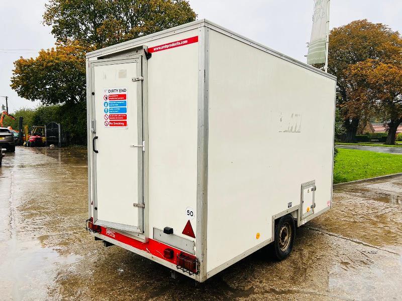 SINGLE AXLE SHOWER BLOCK C/W HONDA GENERATOR *VIDEO*